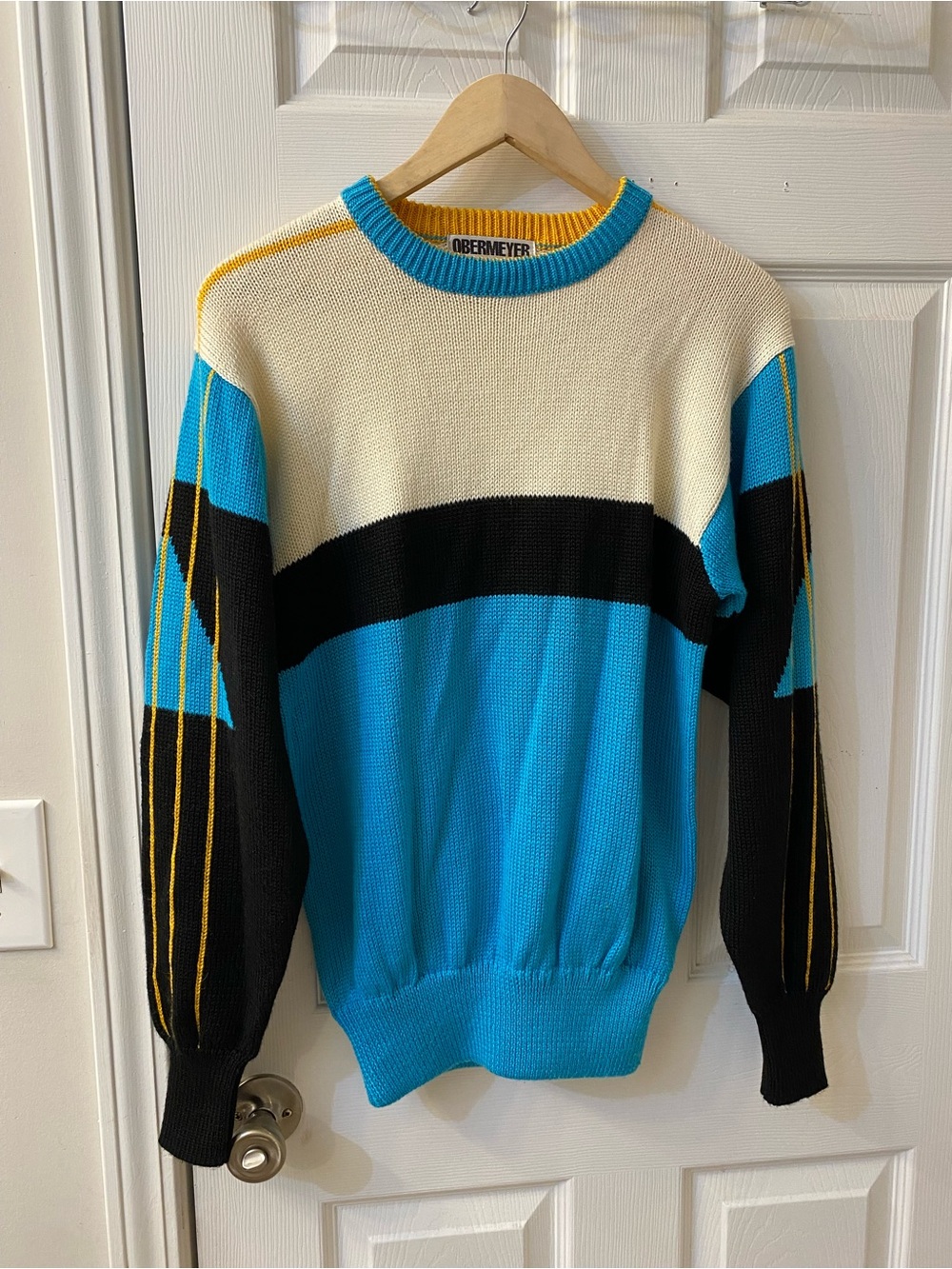 Vintage OBERMEYER Men’s Sweater Size Medium good condition, clean Classic wear
